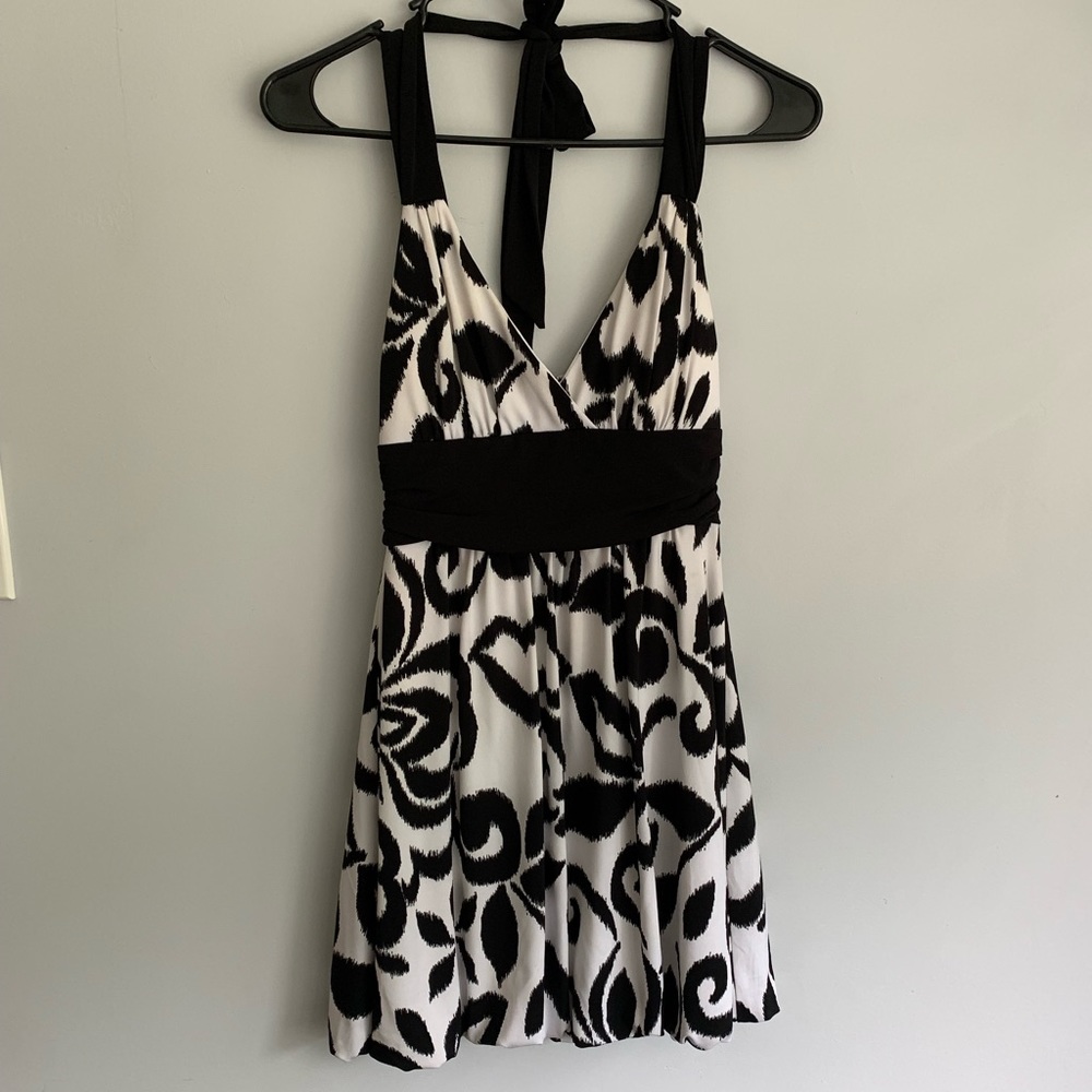 Black & White Patterned Short Dress